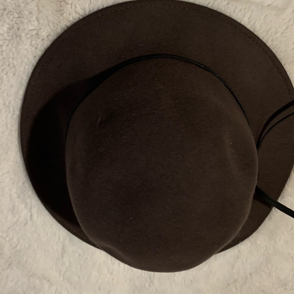 Italian wool purple hat - Picture 2 of 3